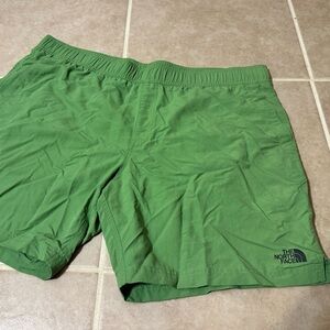 The North Face Men's Green Shorts Hiking  Water shorts